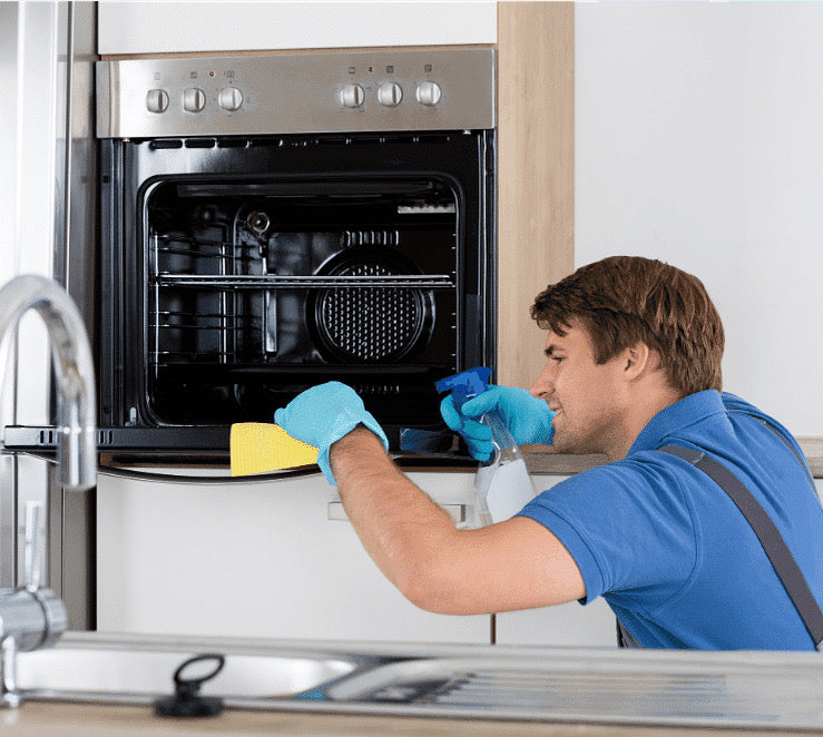 Tip on how to keep your oven grease-free Tip on how to keep your oven grease-free